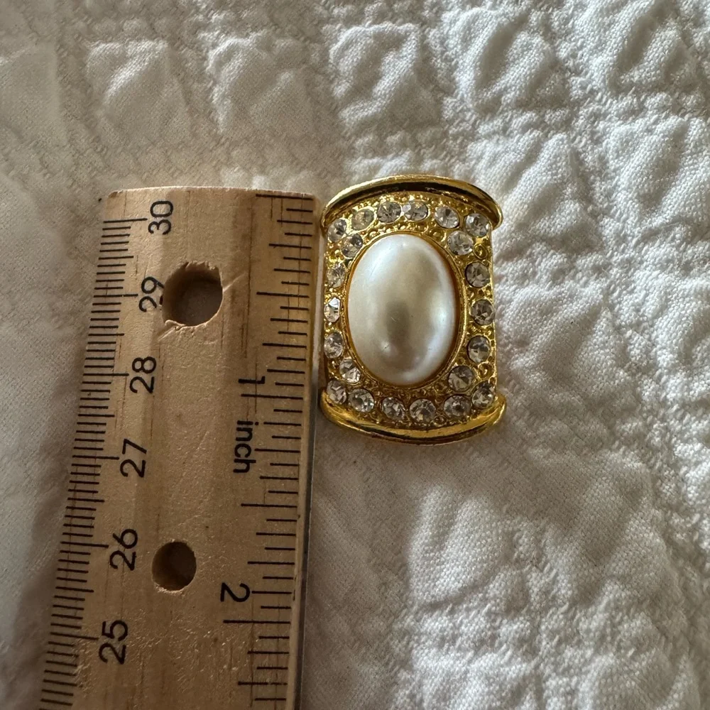 Vintage gorgeous statement